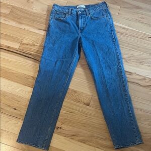 Abercrombie & Fitch 90’s Straight Mid-Rise Jeans